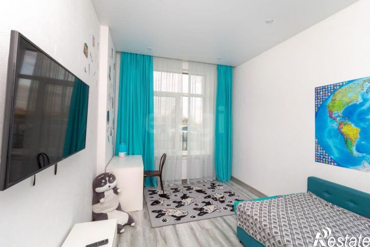 3-комн квартира улица Павла Никольского, 4,  д. 4