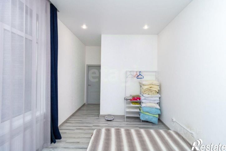 3-комн квартира улица Павла Никольского, 4,  д. 4