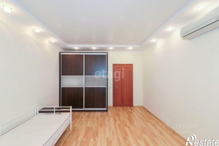 4-комн квартира Московский тракт, 141 к2,  д. 141 к2