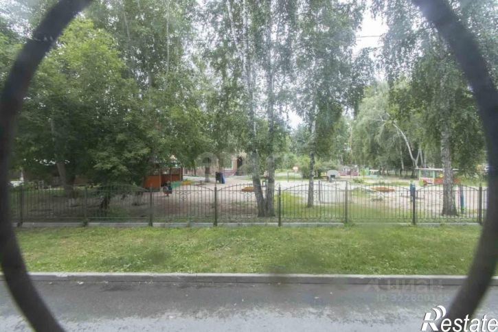 1-комн квартира улица 50 лет Октября, 51,  д. 51