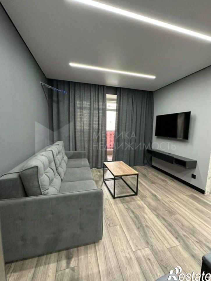 1-комн квартира г Тюмень, ул Революции, д 228 к 4