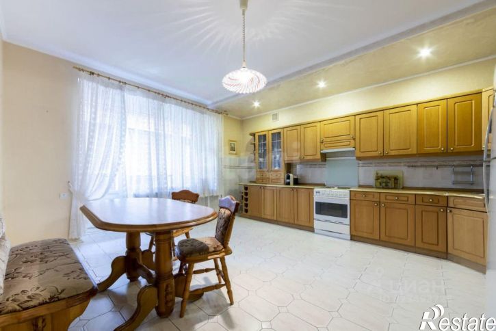 5-комн квартира Елецкая улица, 3,  д. 3