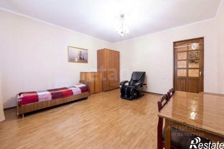 5-комн квартира Елецкая улица, 3,  д. 3