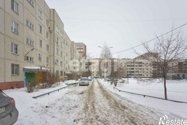 3-комн квартира улица Демьяна Бедного, 104,  д. 104