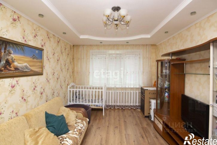 2-комн квартира улица Домостроителей, 4А,  д. 4А