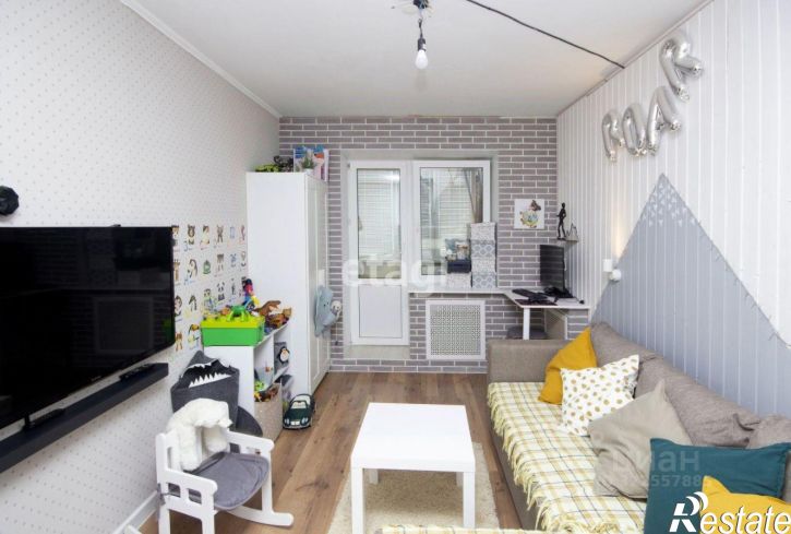 2-комн квартира улица Домостроителей, 4А,  д. 4А