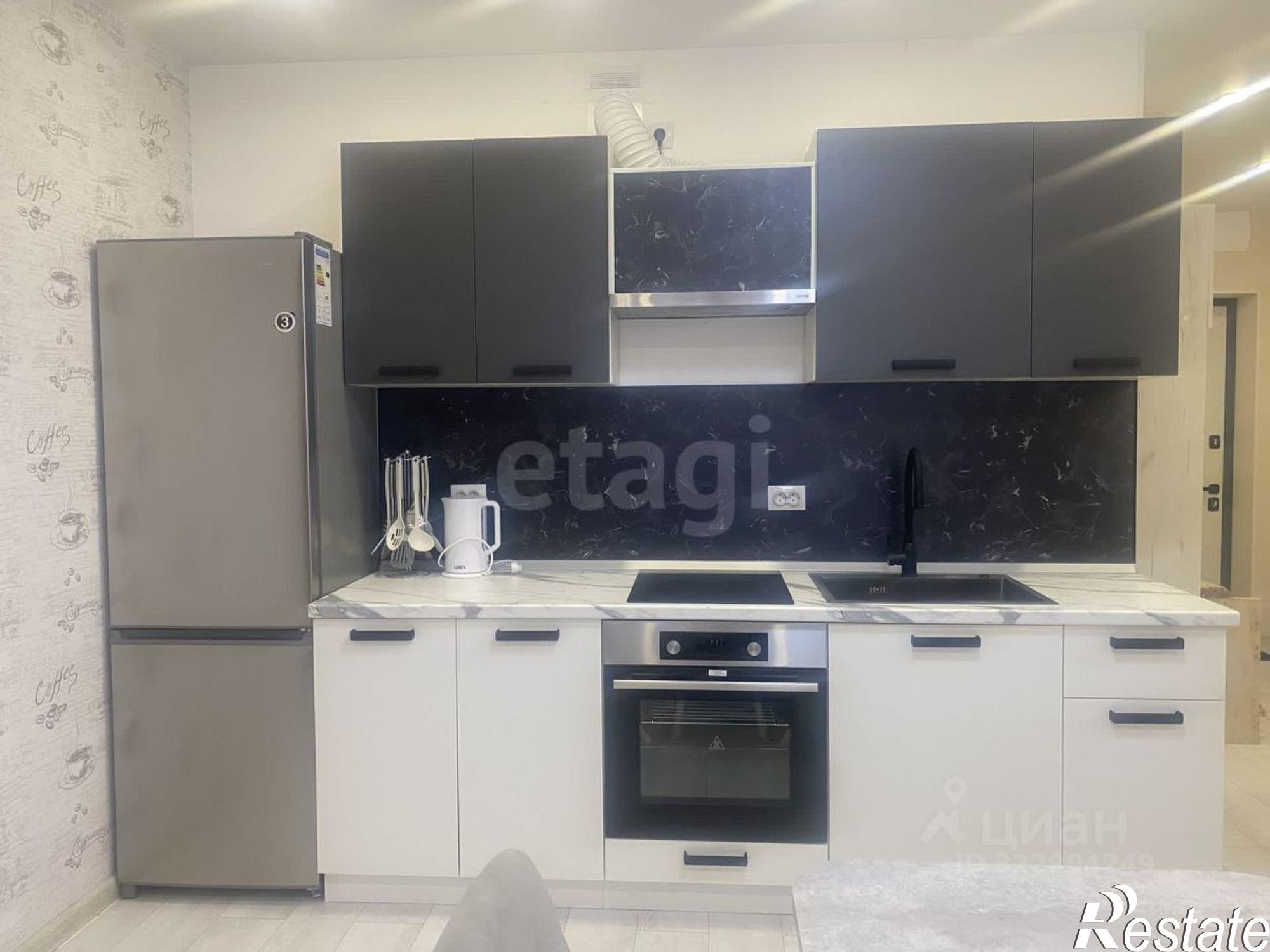 Сдать квартиру за 40 000 рублей на улица Новосёлов, 96