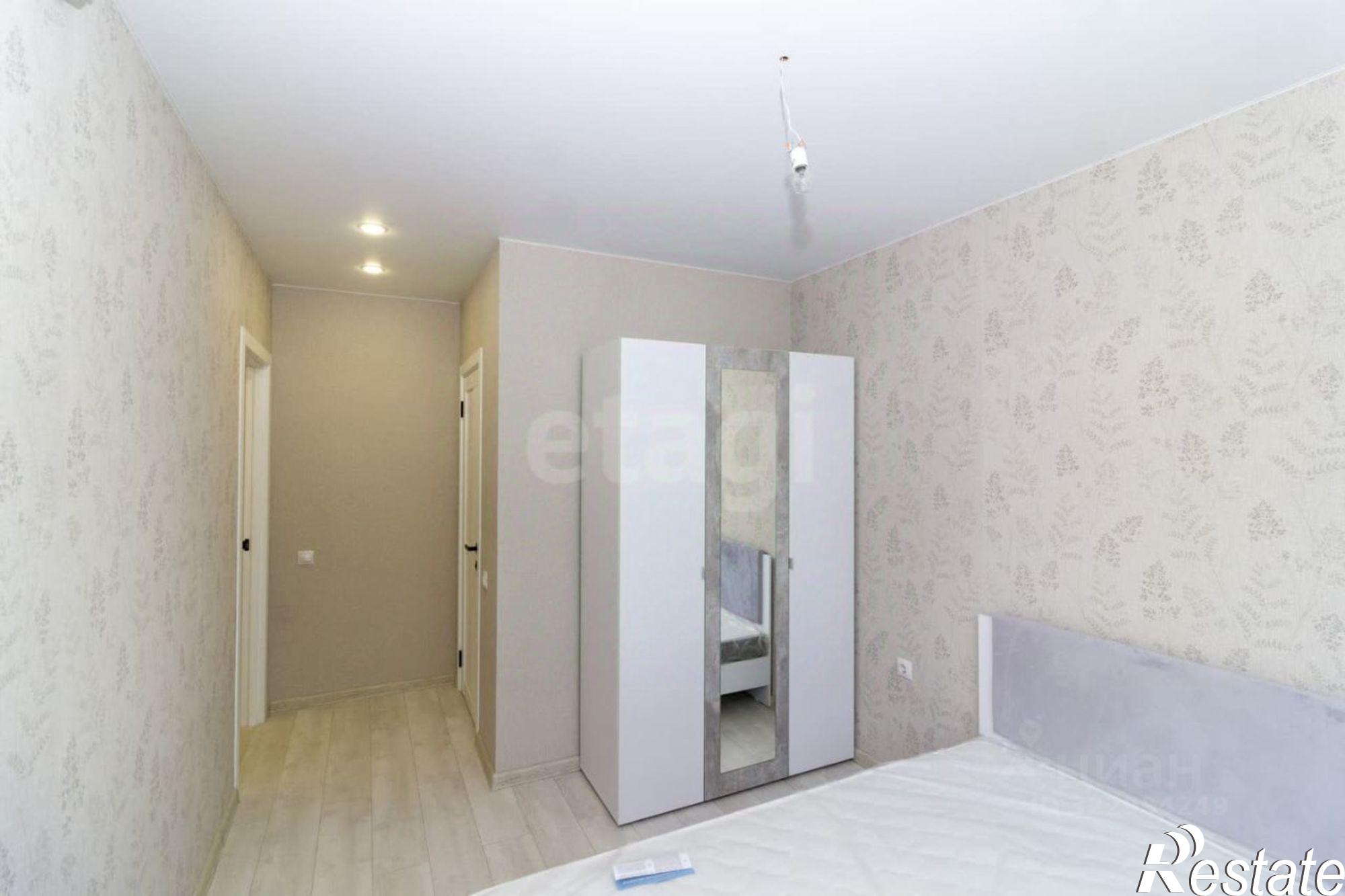 Сдать квартиру за 40 000 рублей на улица Новосёлов, 96