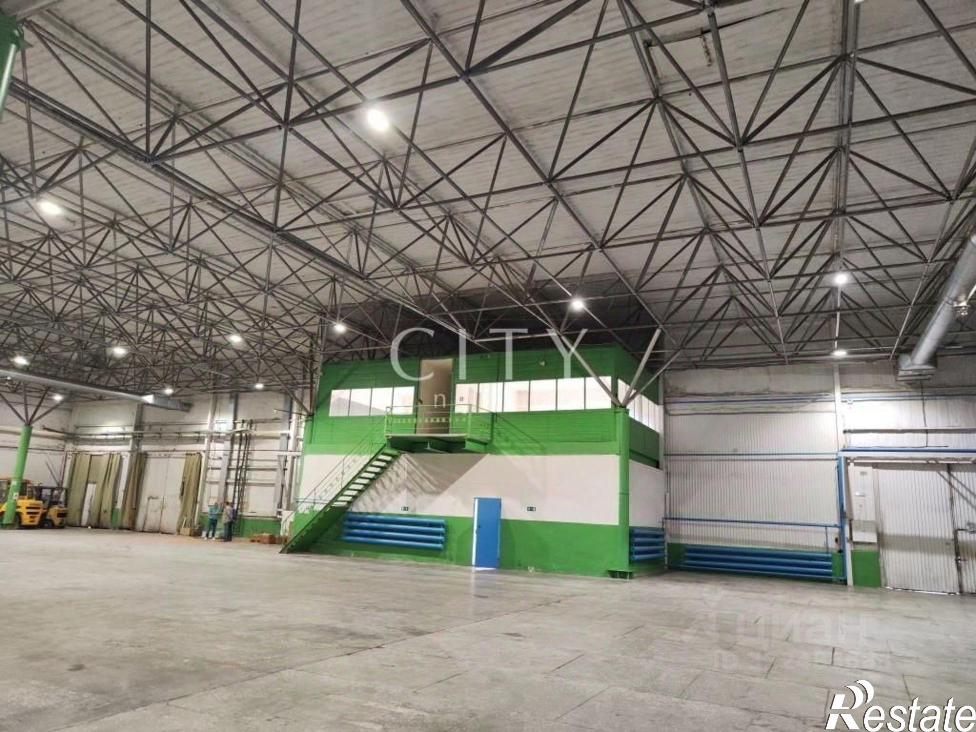 Сдать складское помещение за 2 625 690 рублей на Пражская улица, 19