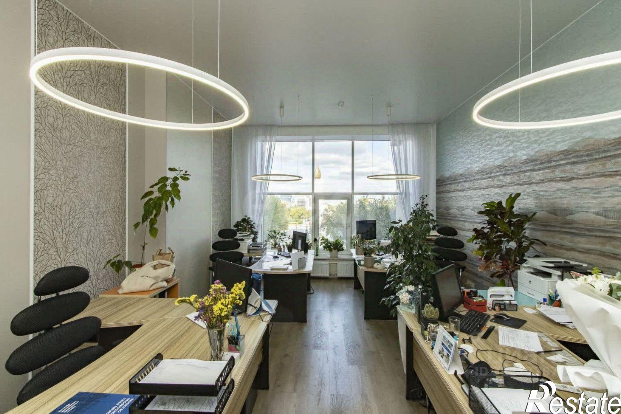 Купить офис, помещение под офис за 22 910 900 рублей на улица Малыгина, 90