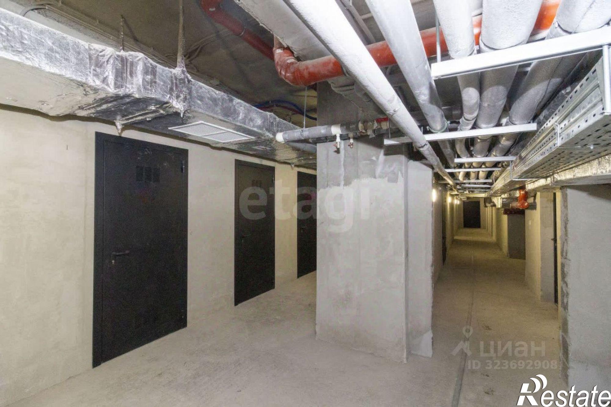 Купить складское помещение за 373 676 рублей на улица Василия Подшибякина, 11