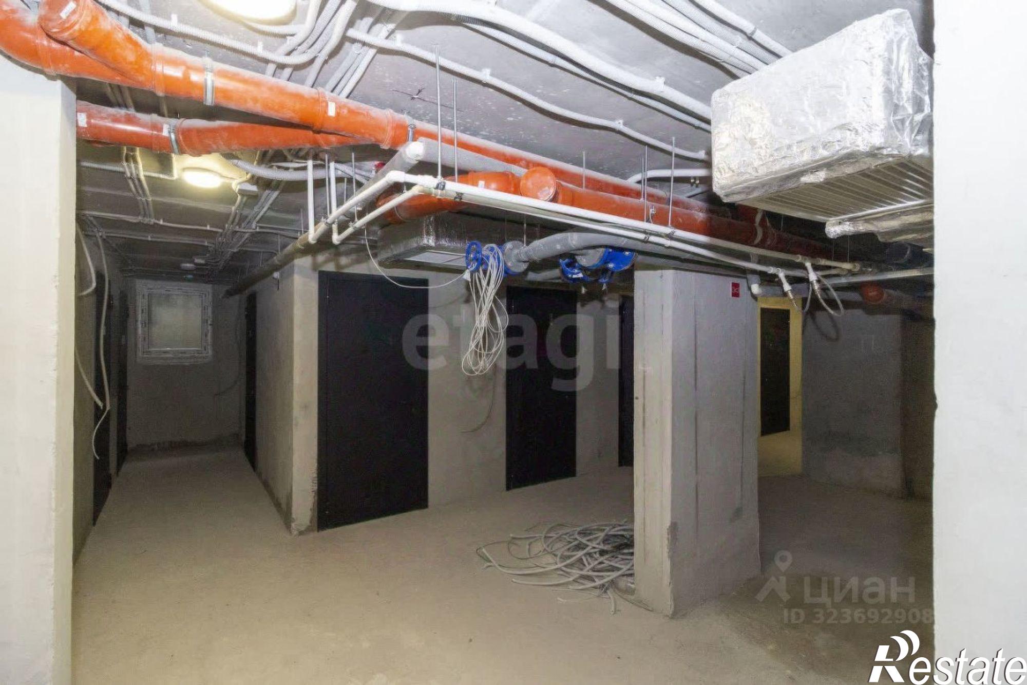 Купить складское помещение за 373 676 рублей на улица Василия Подшибякина, 11