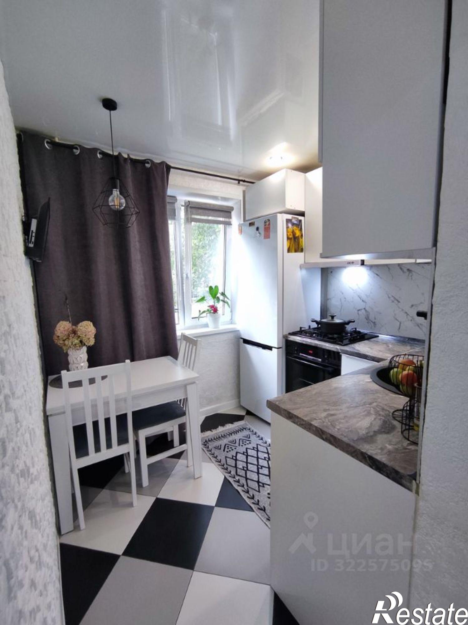 Купить квартиру за 4 050 000 рублей на улица Республики, 182