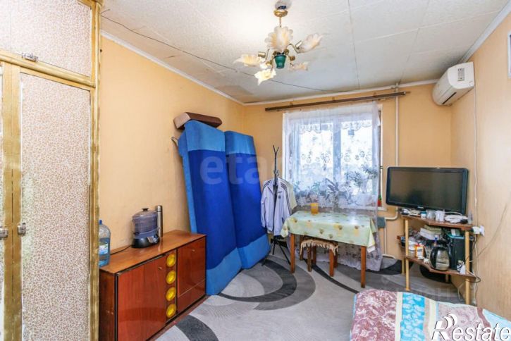 Комната улица 9 Января, 4,  д. 4