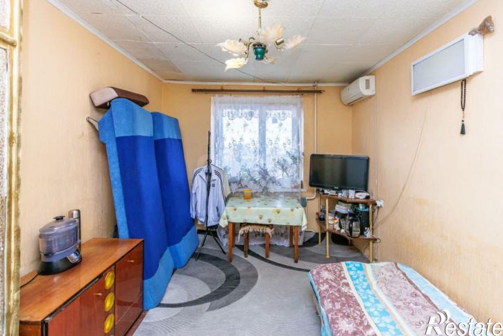 Комната улица 9 Января, 4,  д. 4