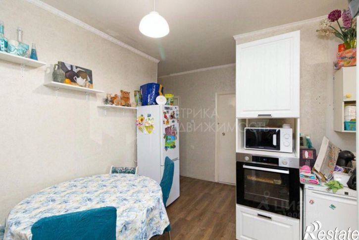 3-комн квартира улица Николая Чаплина, 117,  д. 117