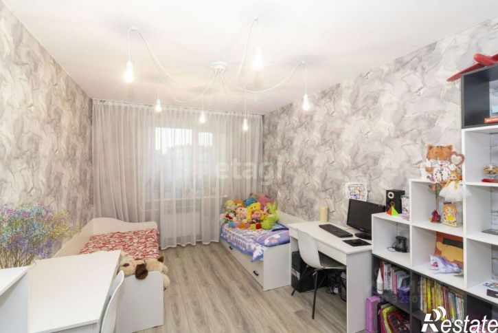 3-комн квартира Московский тракт, 169,  д. 169