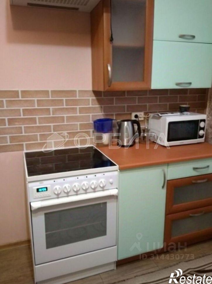 1-комн квартира Интернациональная улица, 140,  д. 140