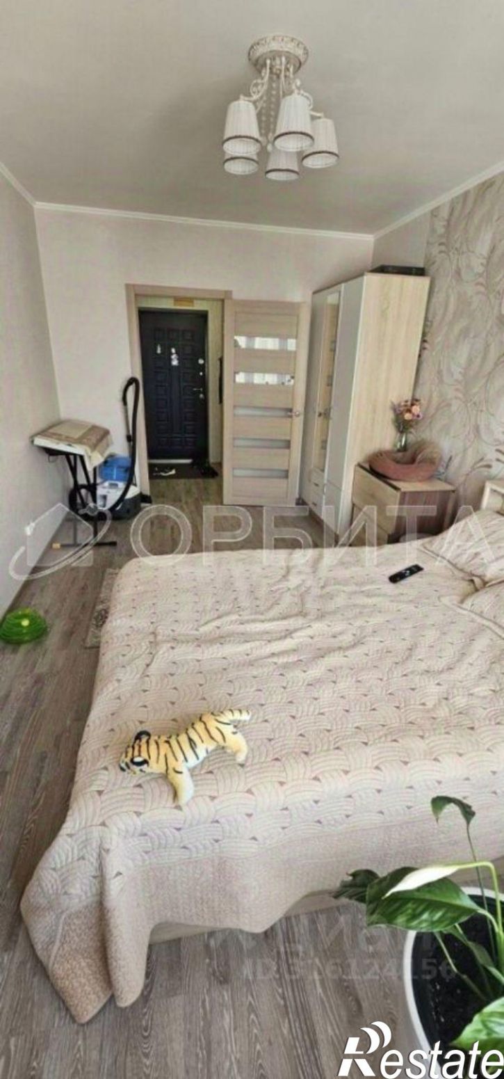 2-комн квартира улица Александра Протозанова, 18 к1,  д. 18 к1