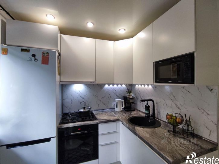 2-комн квартира улица Республики, 182,  д. 182