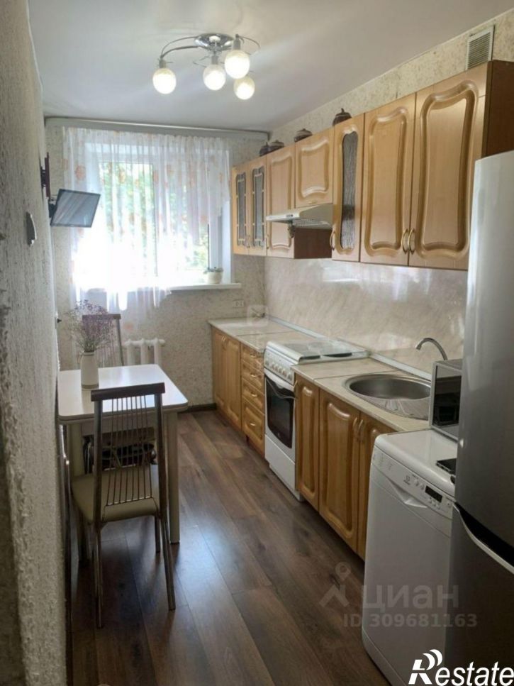 2-комн квартира Широтная улица, 97,  д. 97