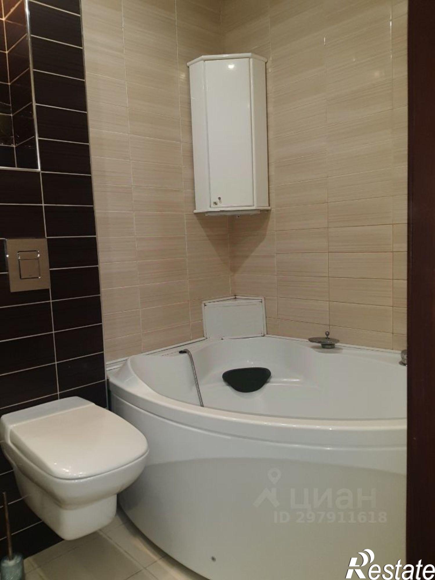 Сдать квартиру за 40 000 рублей на улица Ветеранов Труда, 1 к1