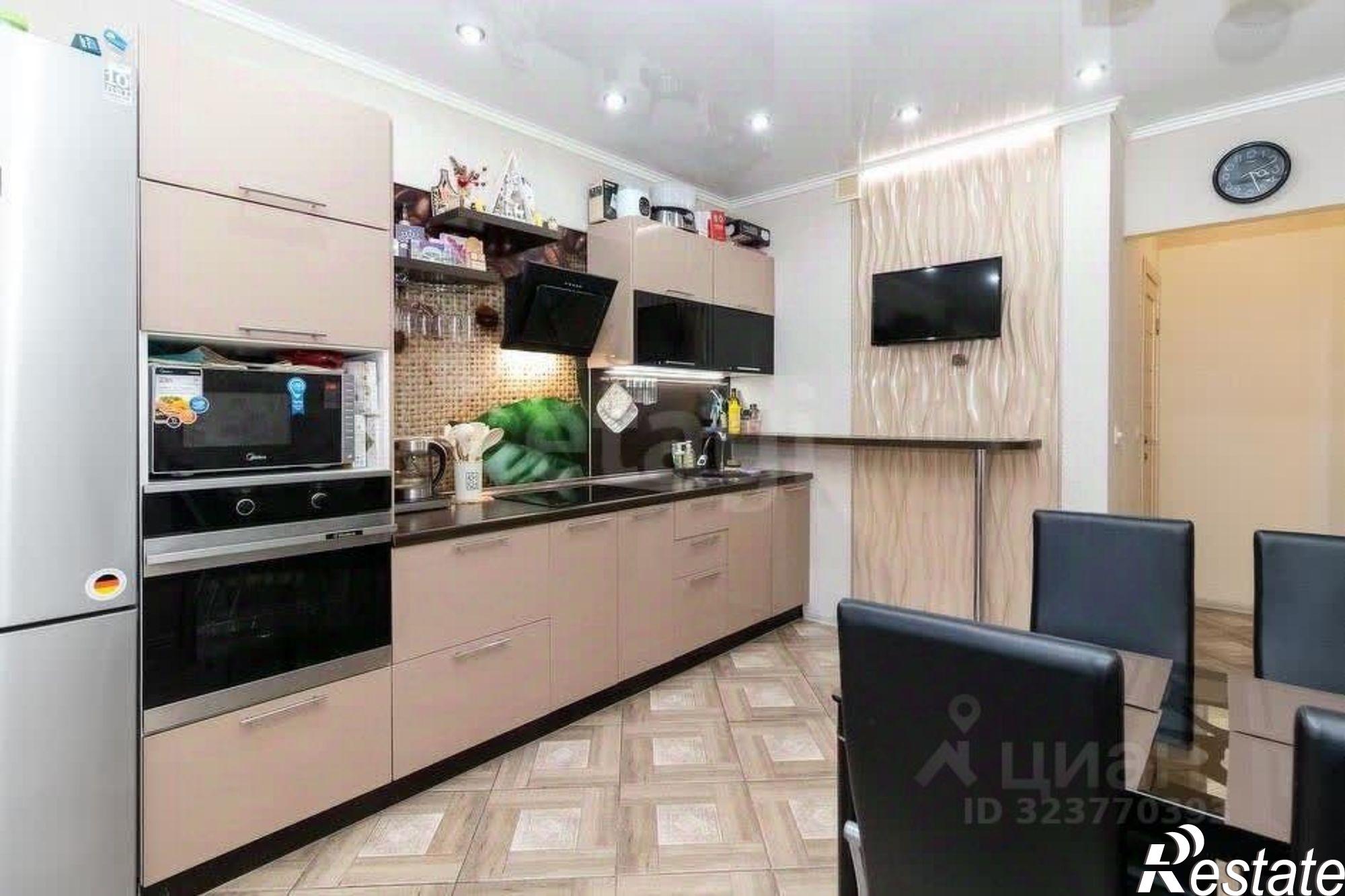 Купить квартиру за 5 600 000 рублей на улица Александра Протозанова, 16