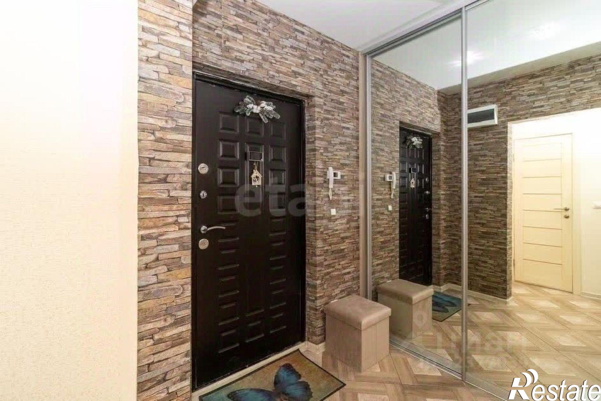 Купить квартиру за 5 600 000 рублей на улица Александра Протозанова, 16