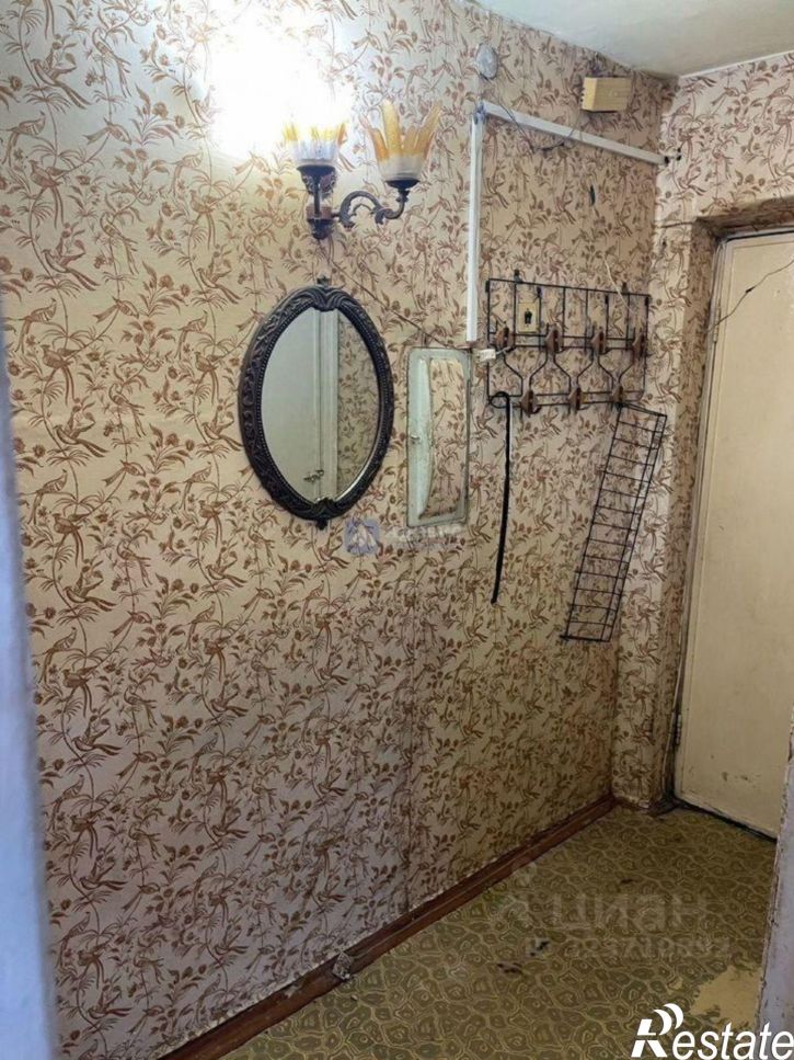 3-комн квартира улица 50 лет Октября, 32,  д. 32