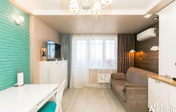 3-комн квартира ул Кремлевская, 110 1,  д. 110 1,  к. 1