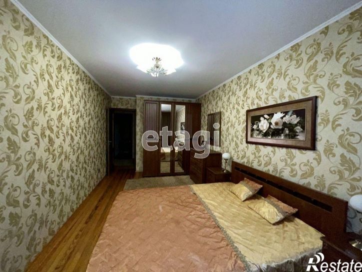 3-комн квартира ул Малышева, 14,  д. 14