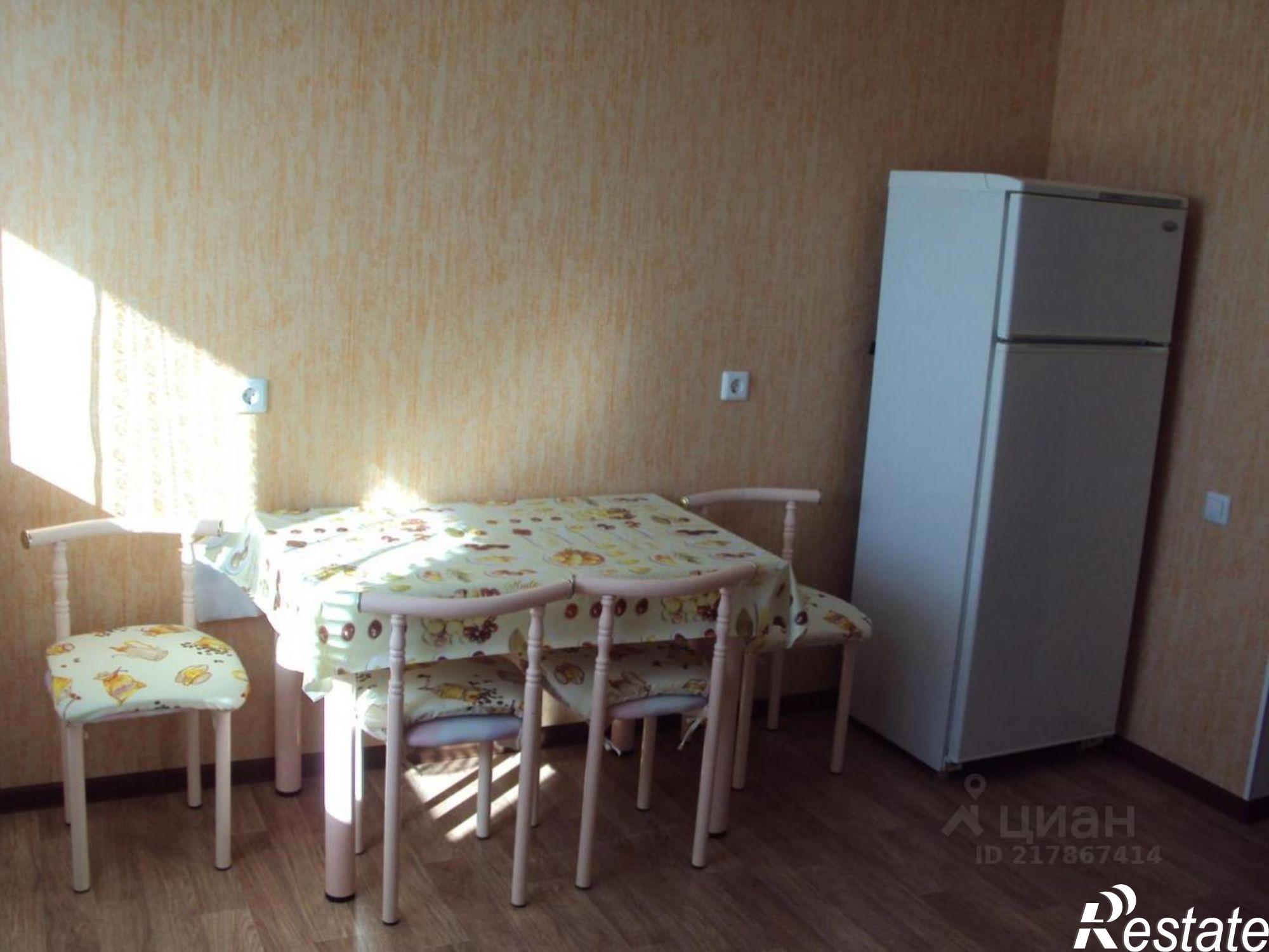 Сдать квартиру за 28 000 рублей на улица Мельникайте, 138А