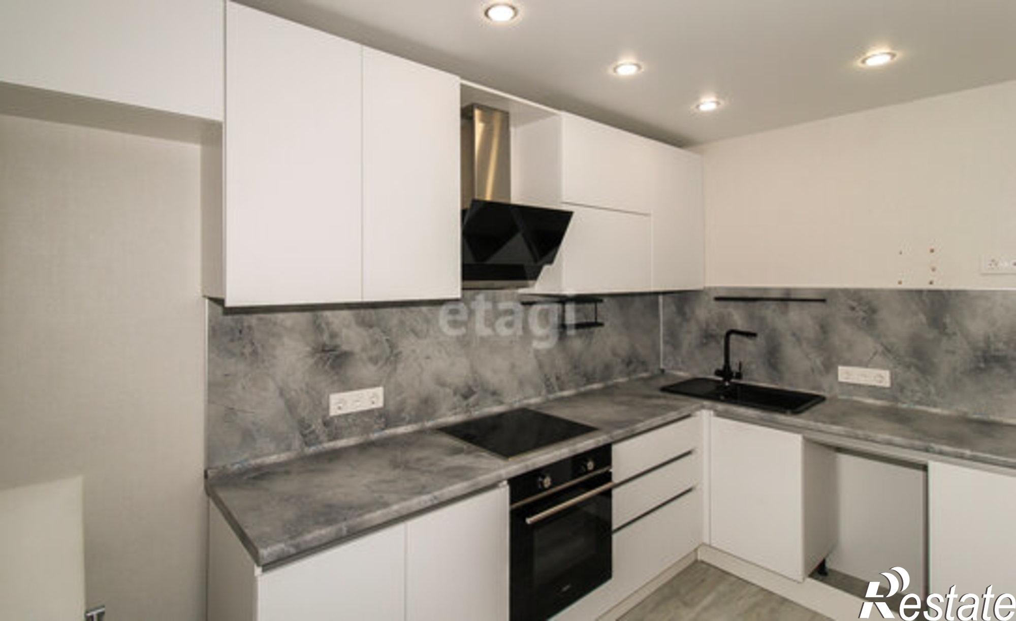 Купить квартиру за 3 500 000 рублей на улица Анатолия Замкова, 1