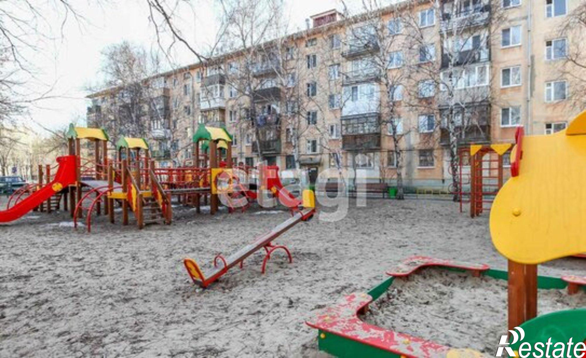 Купить квартиру за 4 000 000 рублей на улица Парфёнова, 28