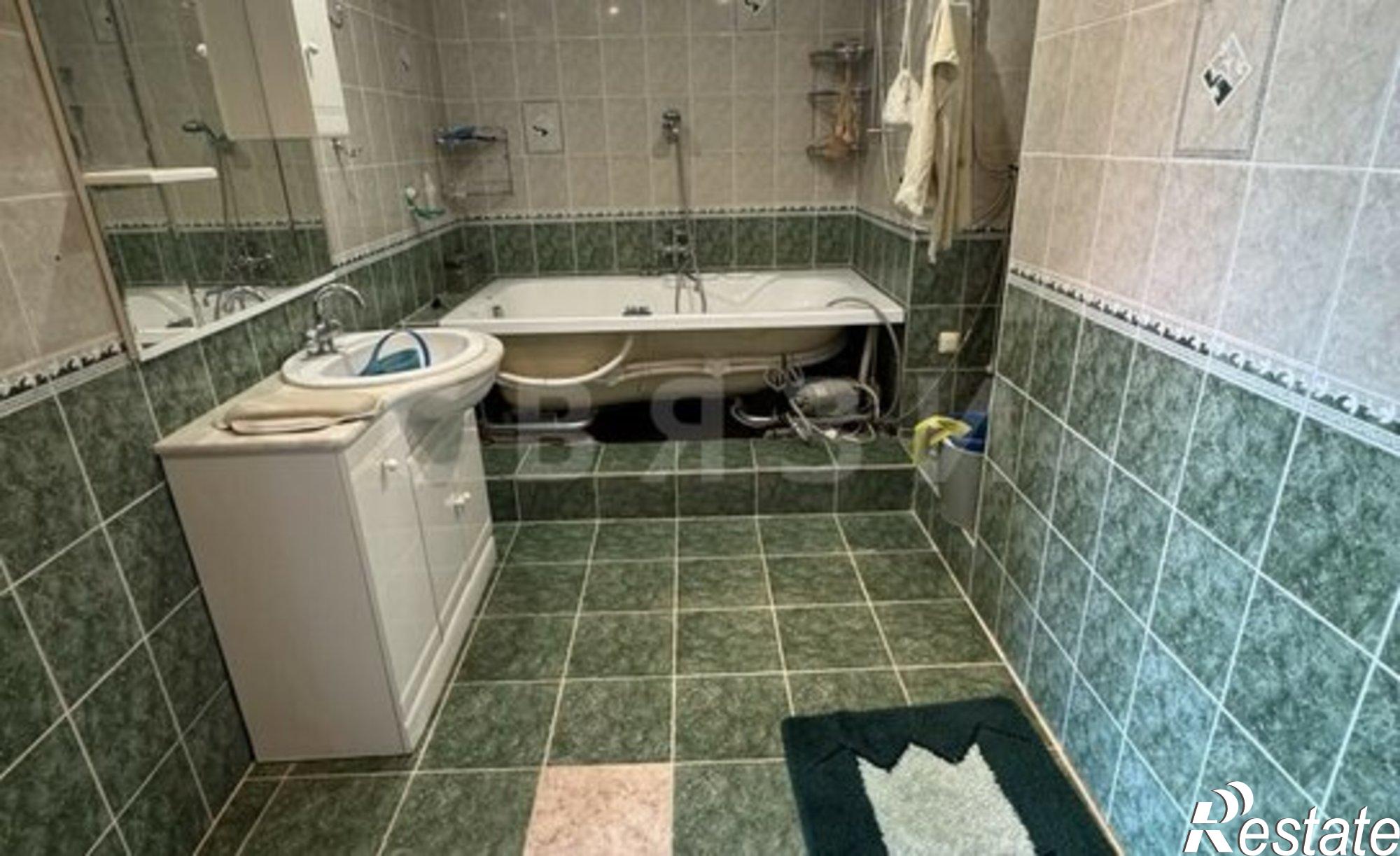 Купить квартиру за 6 800 000 рублей на Червишевский тракт, 33