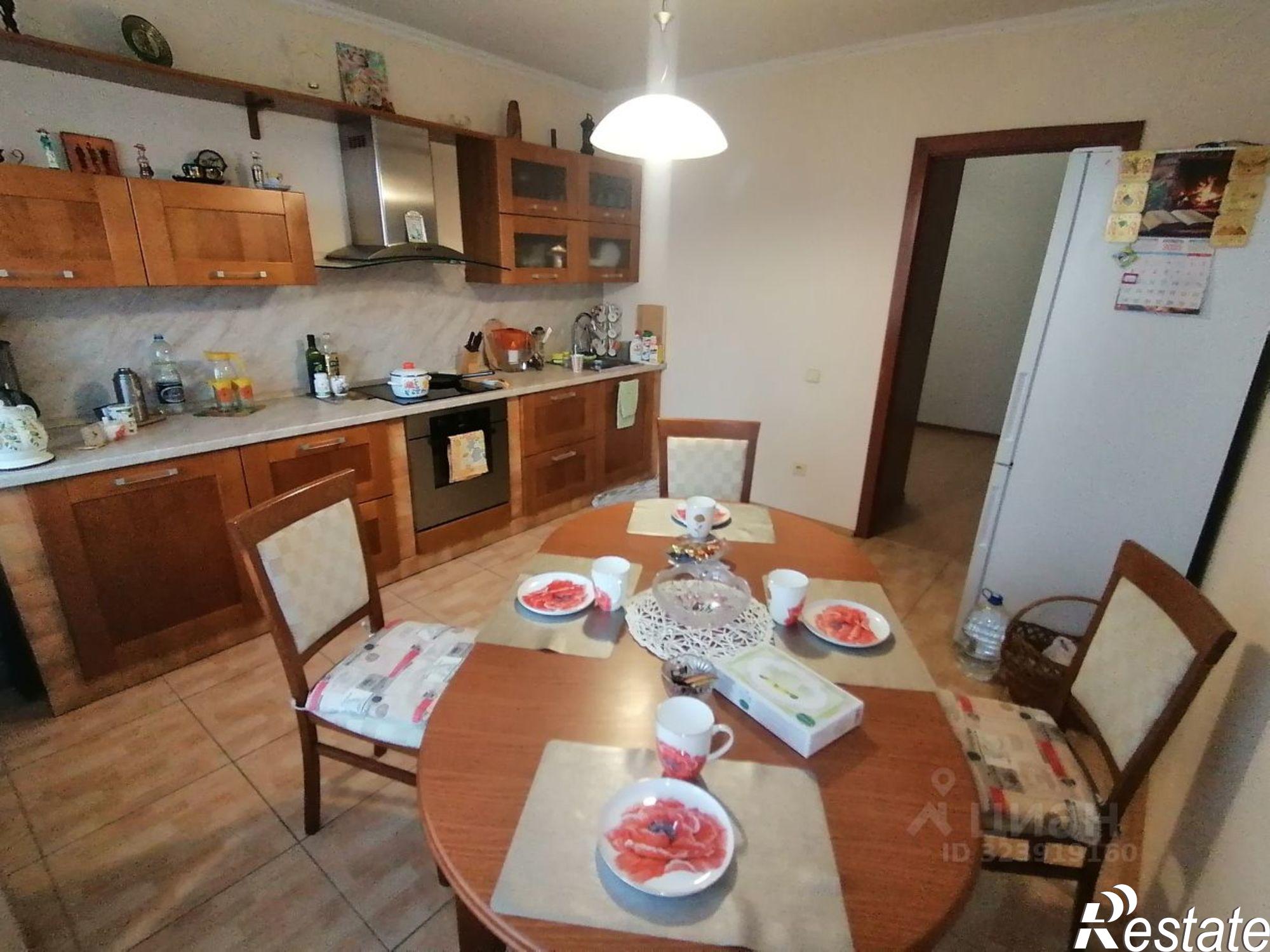 Купить квартиру за 9 250 000 рублей на ул Валерии Гнаровской, 6