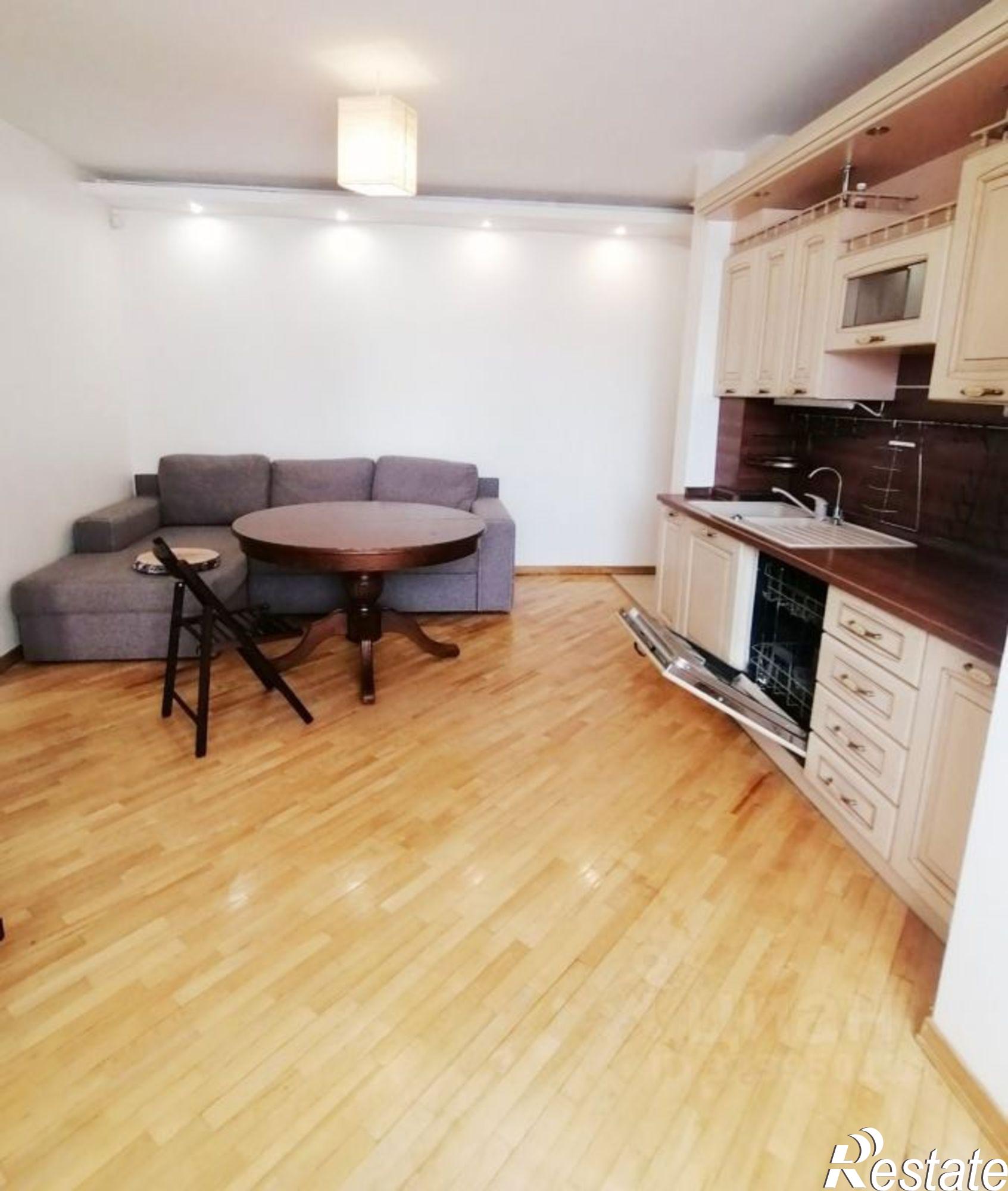 Сдать квартиру за 45 000 рублей на улица Циолковского, 9