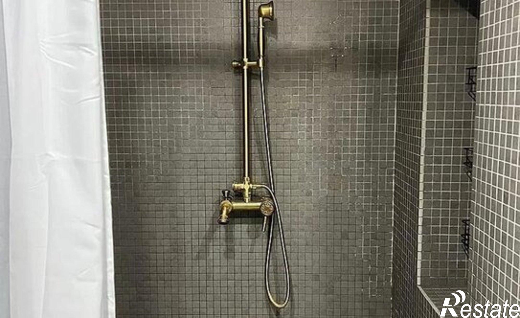 Купить квартиру за 14 776 000 рублей на Холодильная улица, 116