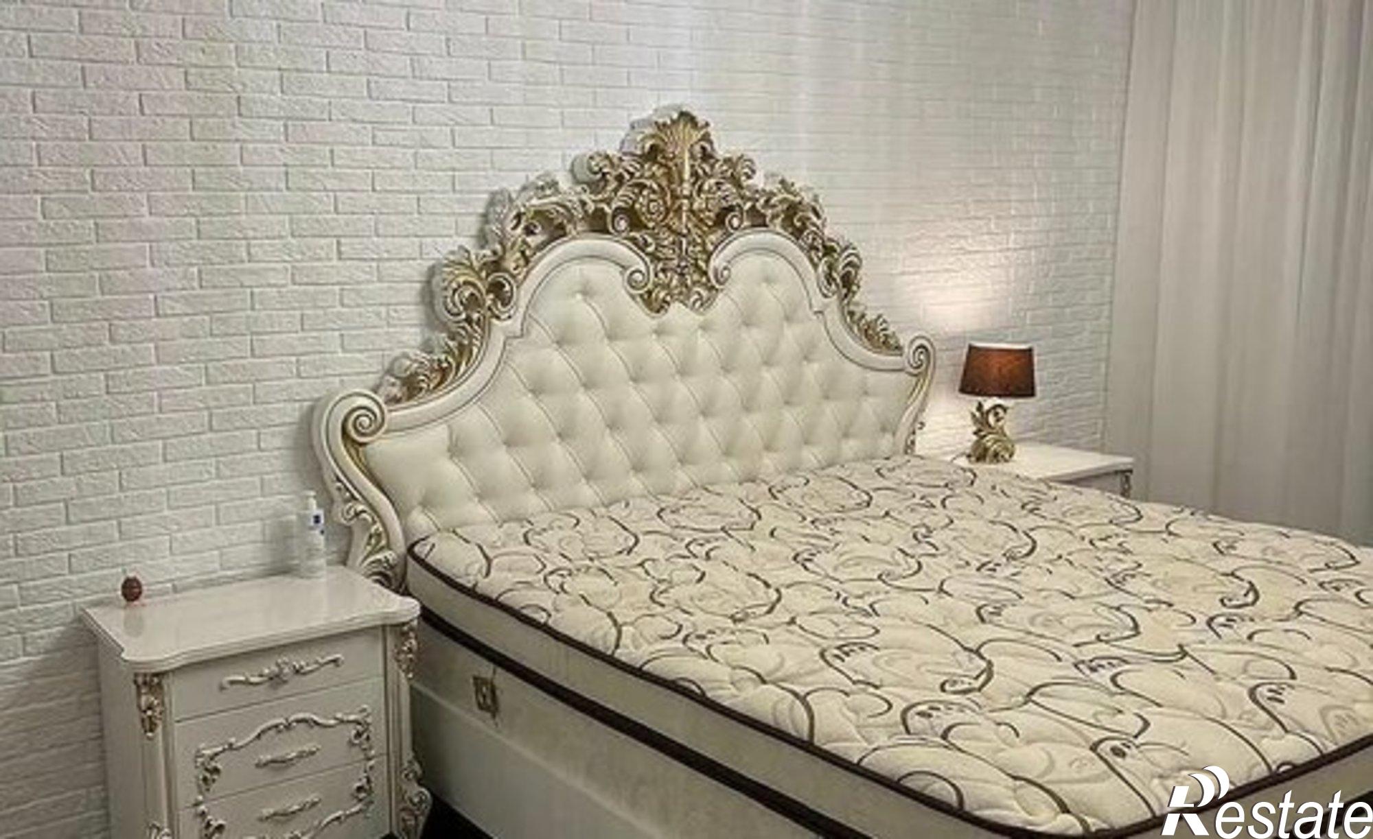 Купить квартиру за 14 776 000 рублей на Холодильная улица, 116