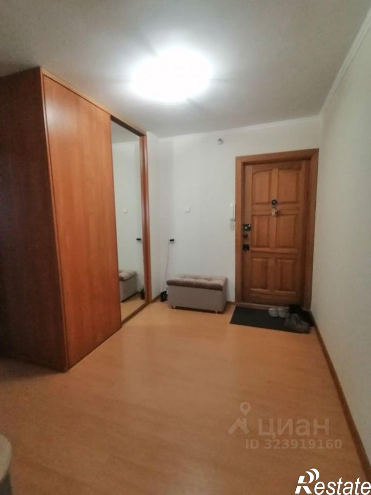 3-комн квартира ул Валерии Гнаровской, 6,  д. 6