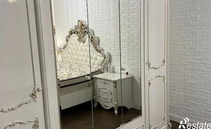 3-комн квартира Холодильная улица, 116,  д. 116