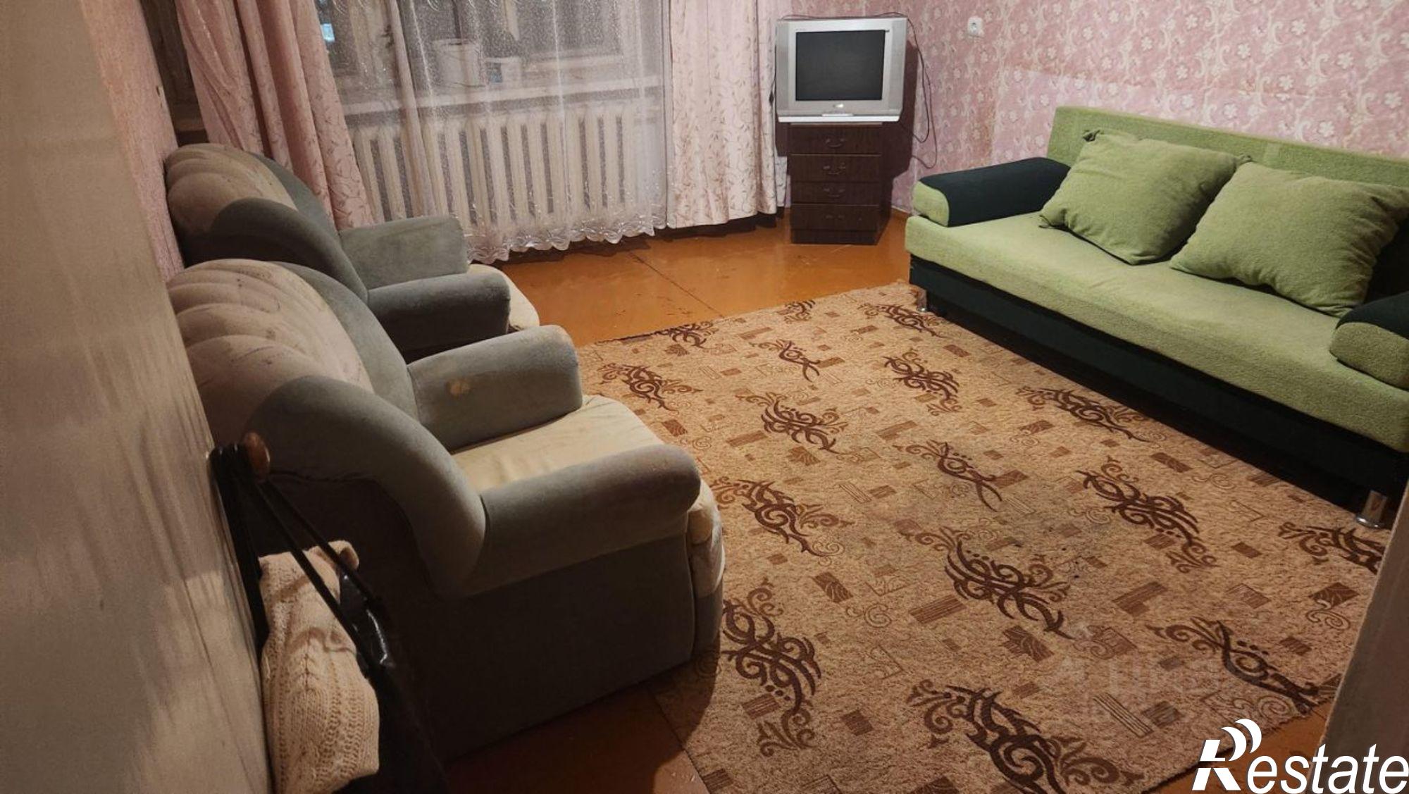 Сдать квартиру за 18 000 рублей на ул Военная, 13