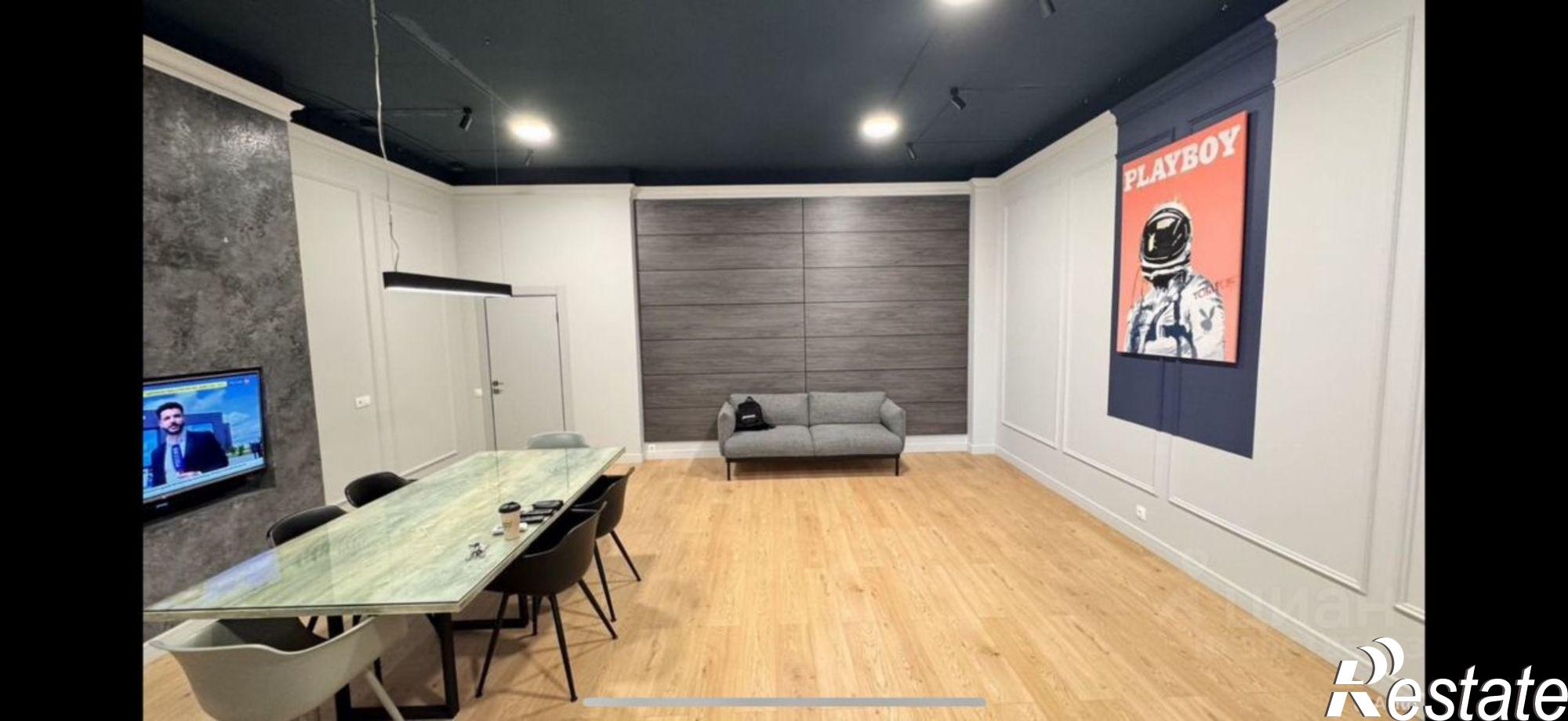 Сдать офис, помещение под офис за 150 001 рублей на ул Комсомольская, 75