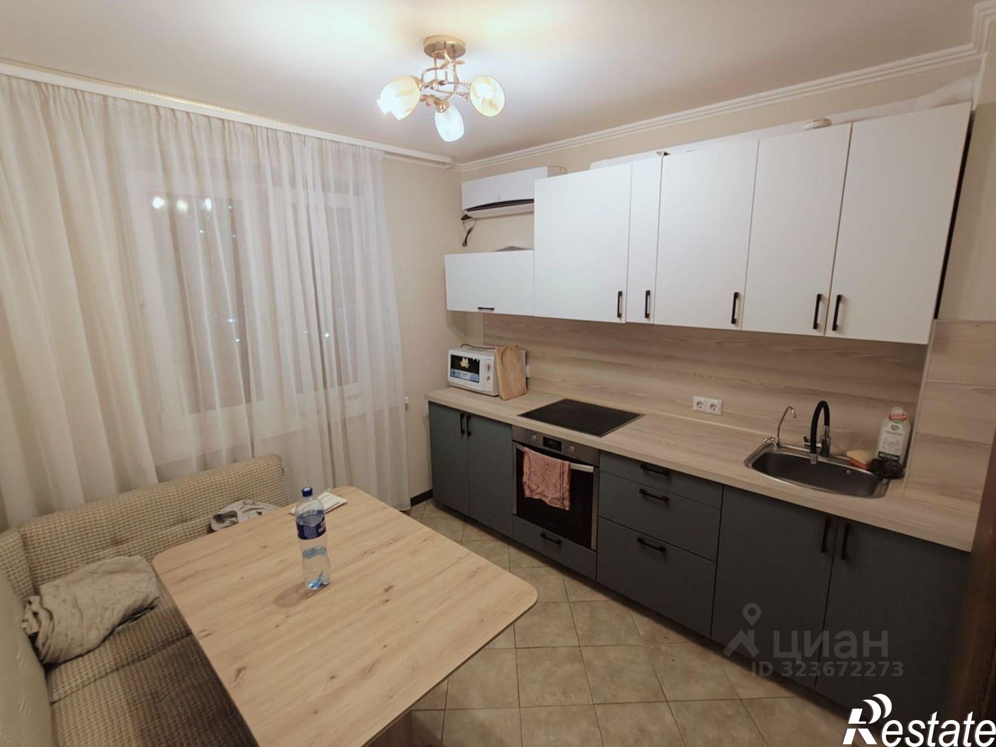 Сдать квартиру за 35 000 рублей на Солнечный проезд, 26