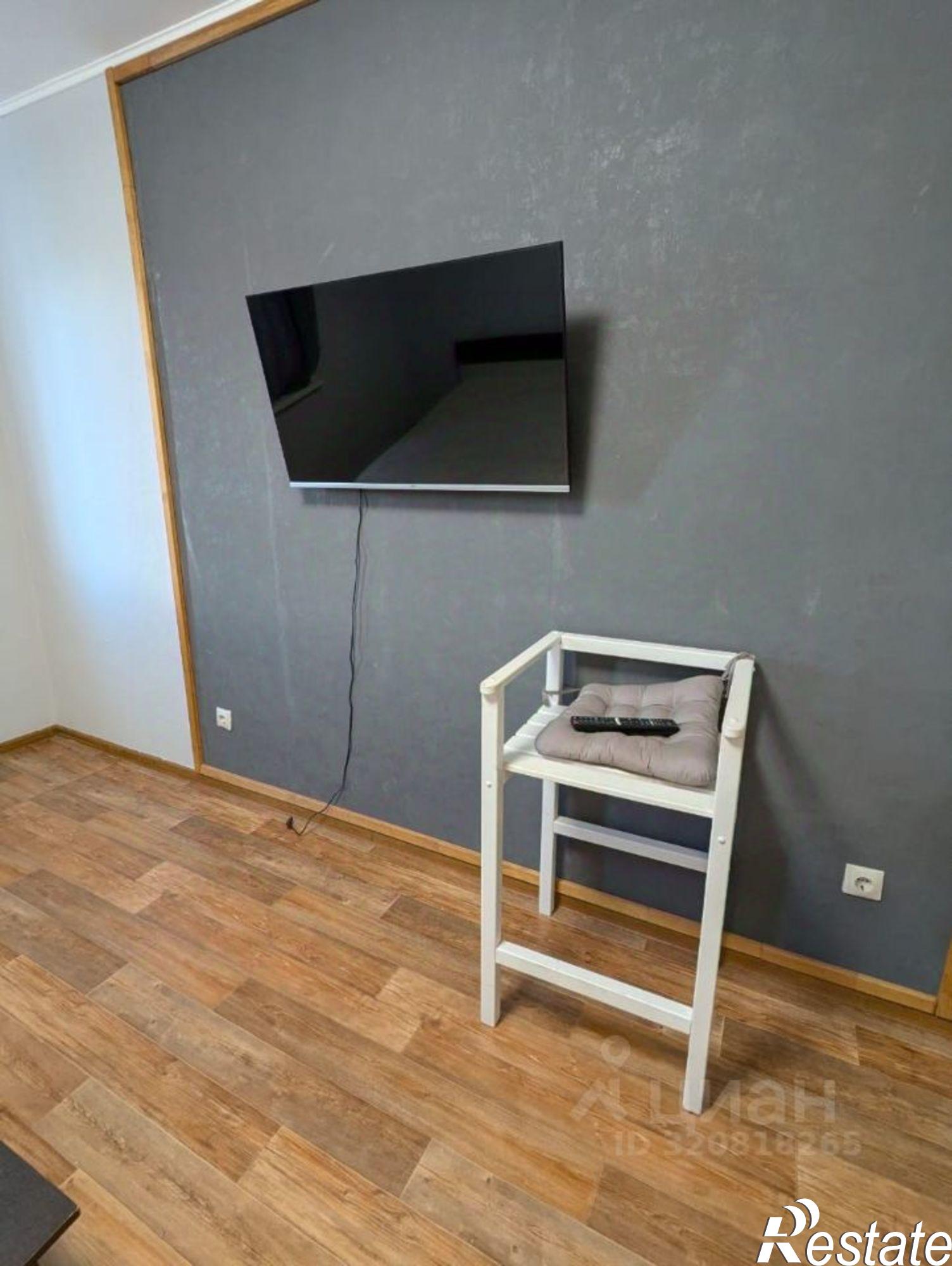 Сдать квартиру за 27 000 рублей на ул Николая Ростовцева, 4