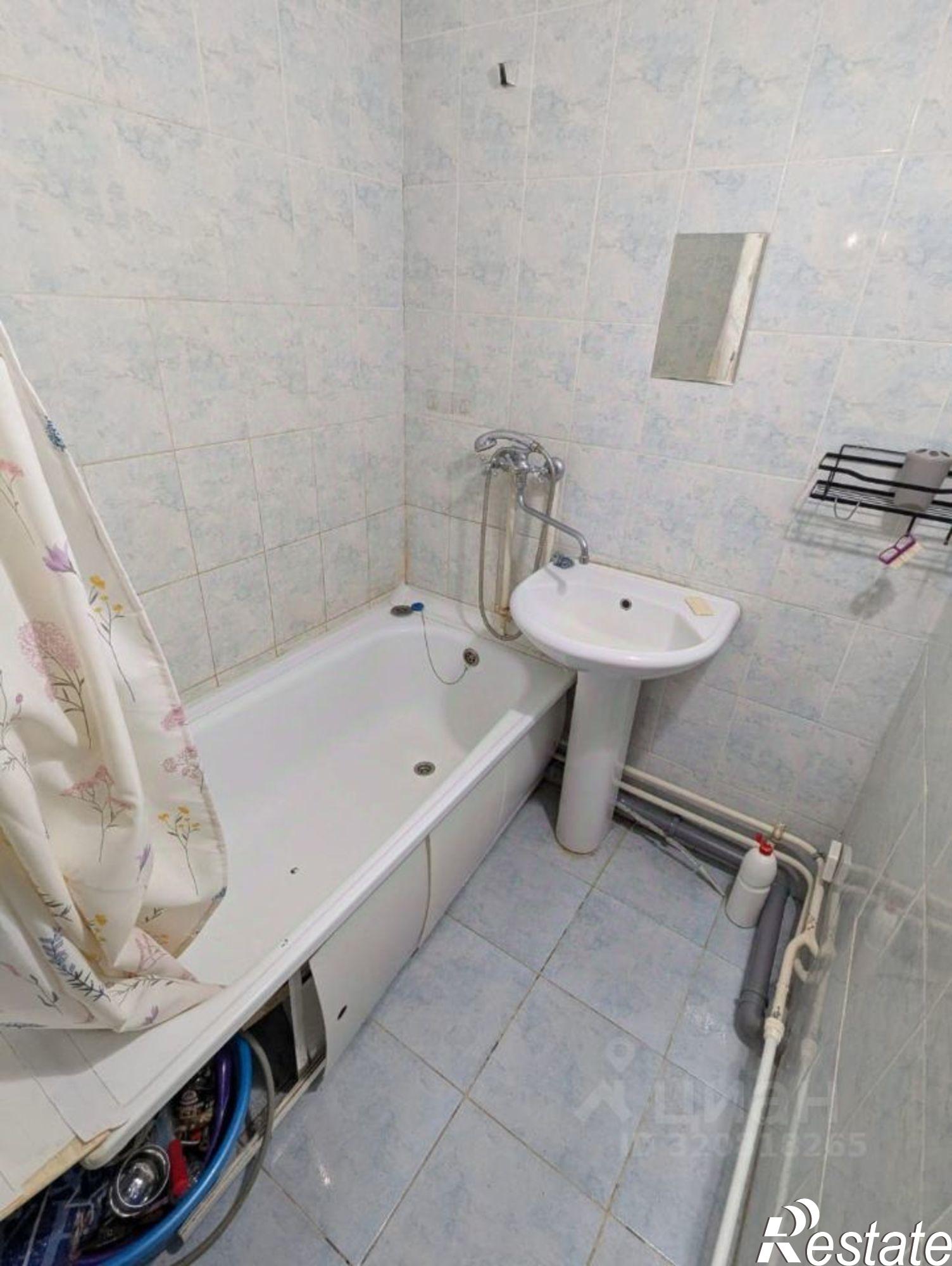 Сдать квартиру за 27 000 рублей на ул Николая Ростовцева, 4