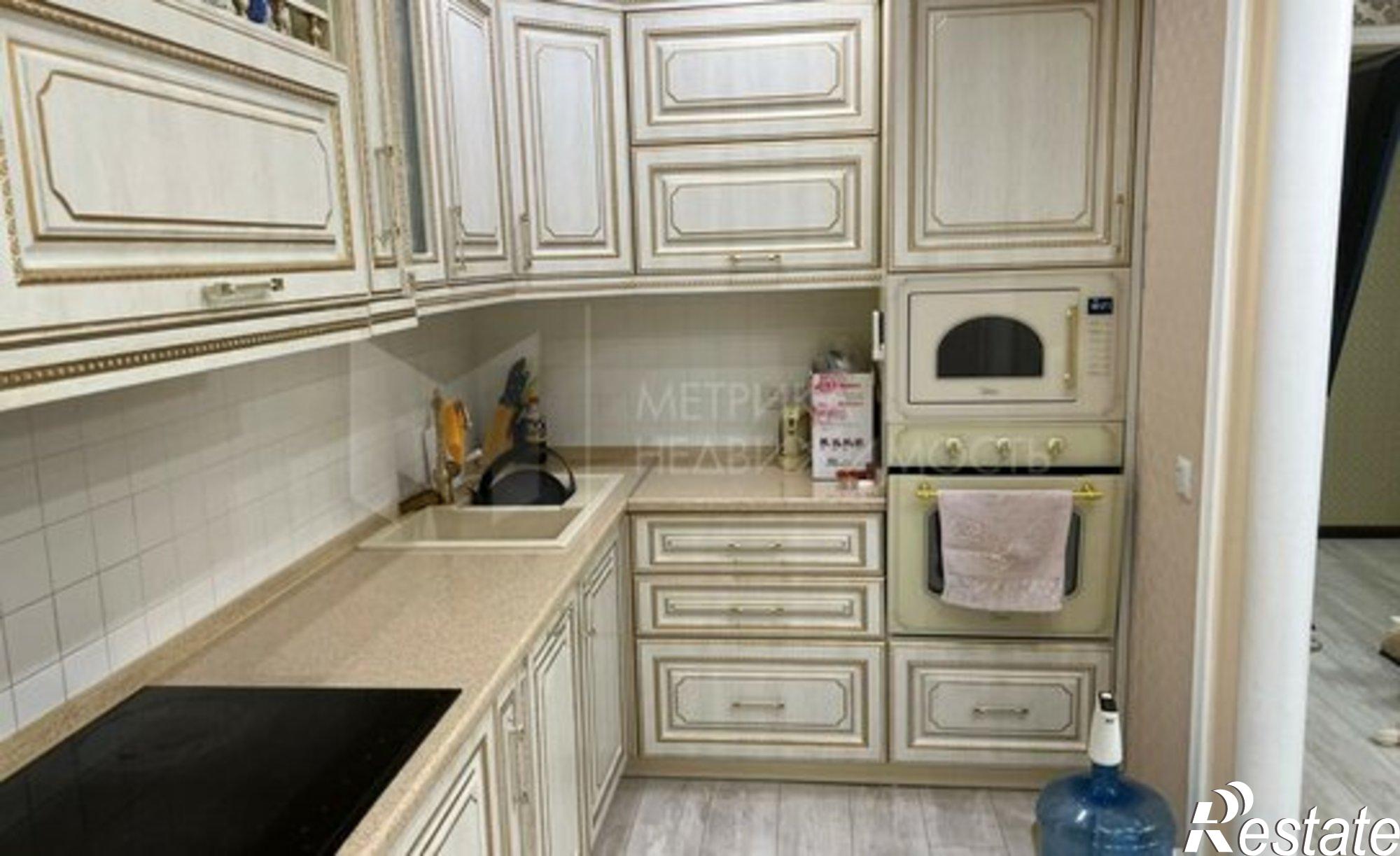 Купить квартиру за 13 450 000 рублей на Солнечный проезд, 3