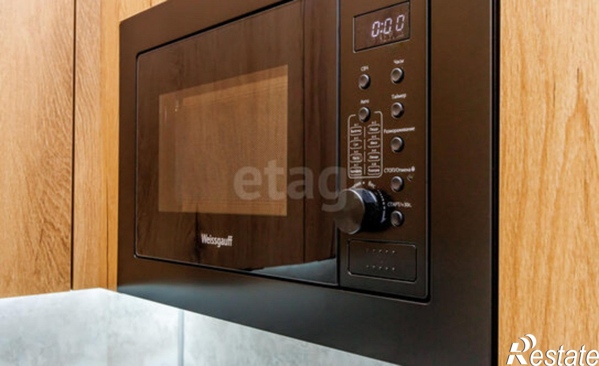 Купить квартиру за 7 500 000 рублей на улица Фармана Салманова, 17