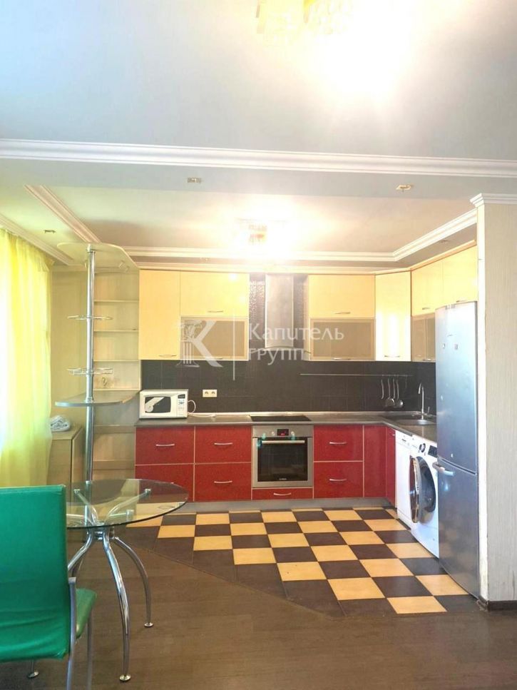 3-комн квартира ул Новоселов, 12к3