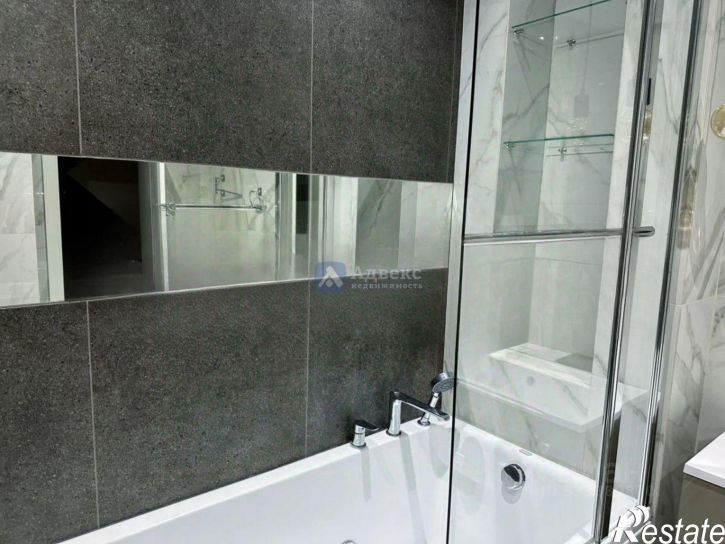 3-комн квартира улица Максима Горького, 68 к1,  д. 68 к1